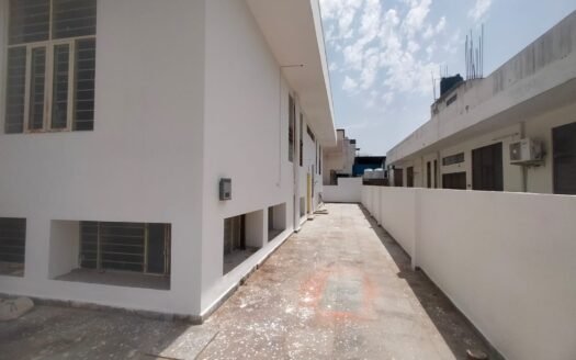 Warehouse for rent