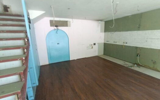 Premium Showroom Space for Rent